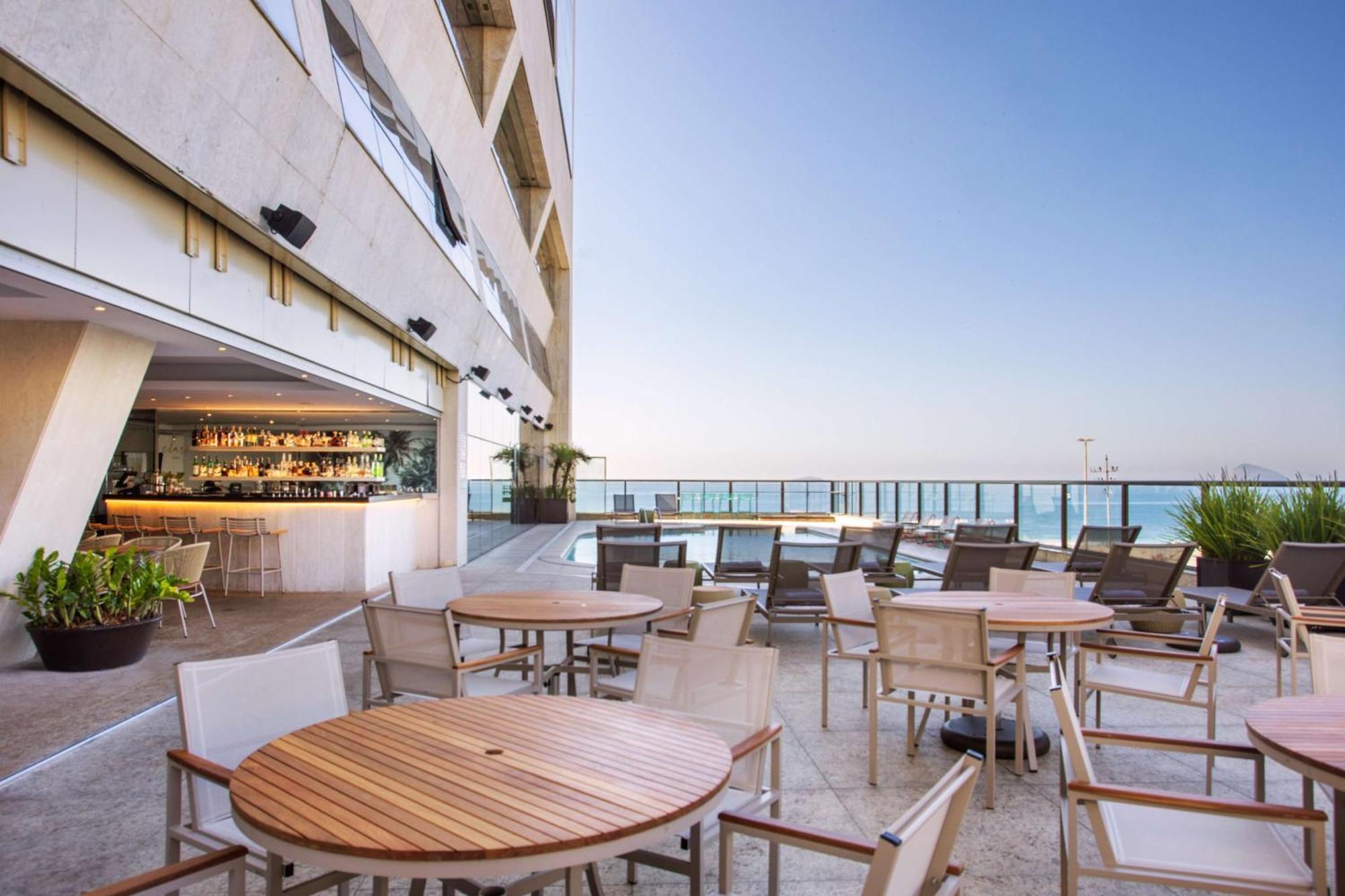 Hilton Copacabana Rio De Janeiro Luaran gambar The Sky Bar
